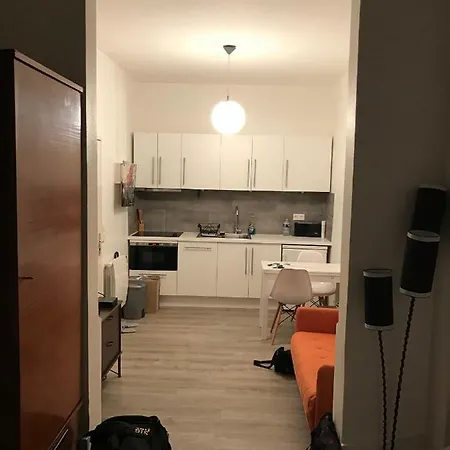 Notre Dame De Lorette 75009 *